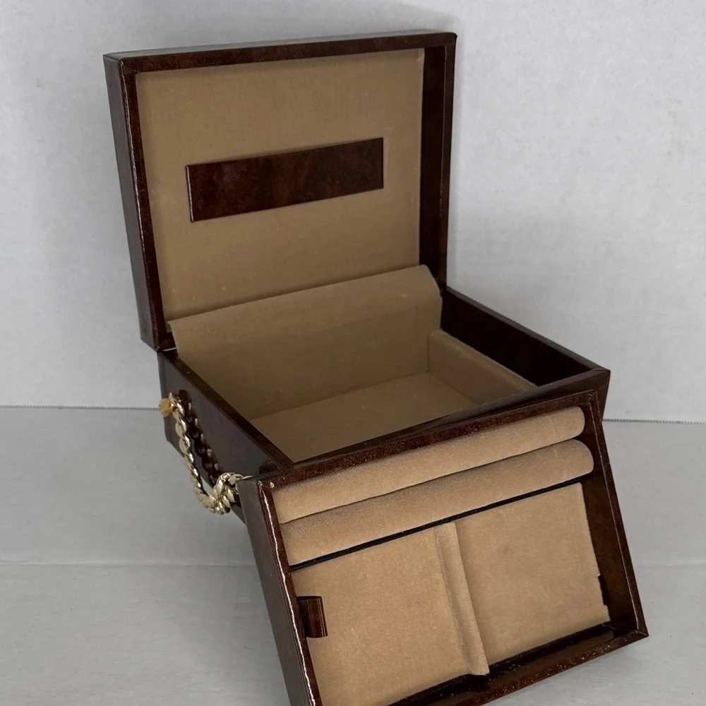 Vintage Swank Tortoiseshell Vinyl Gold Chain Jewelry Dresser Box Made in Sweden